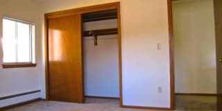 Adeline Apartments Gallery 5