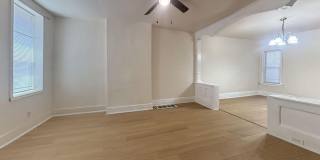 Charming 3-Bed Port Richmond Row Home Gallery 11