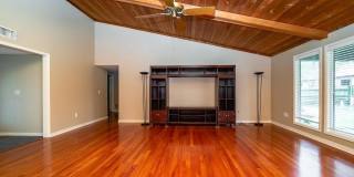 1011 Mcdale Lane Gallery 4