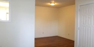 1 Bedroom, 1 Bath with Carport - Raintree Manor Condo Gallery 8