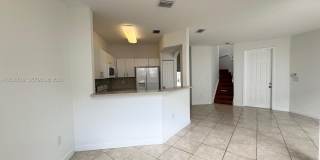 8157 NW 108th Pl Gallery 5
