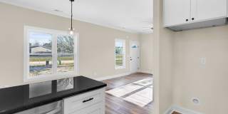 136 Macdonald Boulevard Gallery 21