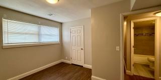 2422 W Savannah - 3 Bedroom, 2 Bathroom Townhome Gallery 32