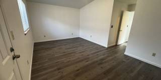 Charming 2 Bedroom, 1 Bath Home for Rent! Gallery 16