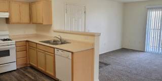Larkspur Village Apartments Gallery 7
