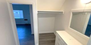 426-430 West 22nd Street Gallery 7
