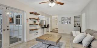 1104 Jackpine Street Gallery 27