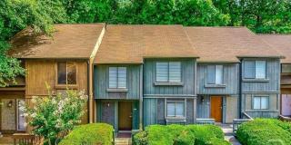 108 Fernbanks Court Gallery 1
