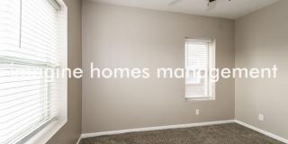 4258 McPherson Avenue Gallery 9