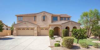 5 BD HOME WITH PRIVATE POOL IN CHANDLER 5 BD HOME WITH PRIVATE POOL IN CHANDLER Gallery 1