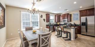1628 E CANYON CREEK Drive Gallery 7