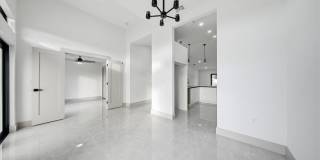 541 Chalet Avenue S Gallery 27