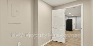 1033 5th St NE Gallery 19