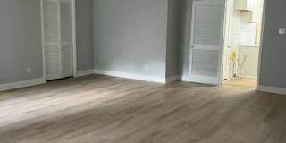 1704 Church Street Gallery 18