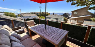 Charming West Seattle Home with Views of Puget Sound Gallery 10