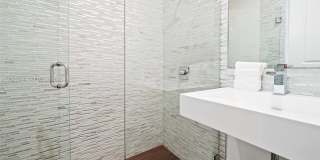 2501 Pine Tree Dr Gallery 24