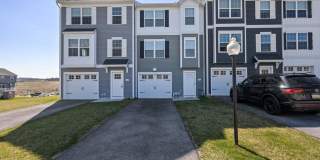 2002 SIENNA COURT Gallery 1