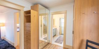 1208 East Barclay Court Gallery 19