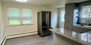 4 Bed Single Family Home Available Now! Gallery 4