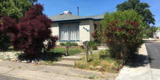 Downtown home with yard! Downtown home with yard! Gallery 1