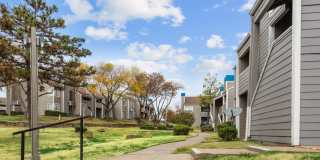 Silver Springs Apartments Gallery 34