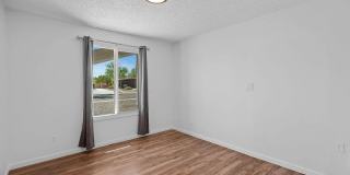 1664 E DEL RIO Drive 1664 E DEL RIO Drive Gallery 20