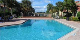 Convenient Layout- 3bed 2bath 3 story condo. Gallery 13