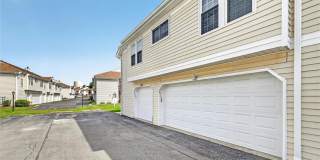 2722 Whispering Hills Gallery 25