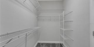 12826 WOODMERE CLOSE DR Gallery 38