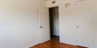 1514 29th Place Gallery 4