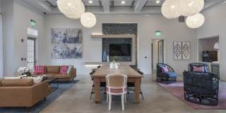 Makara Orlando Gallery 21