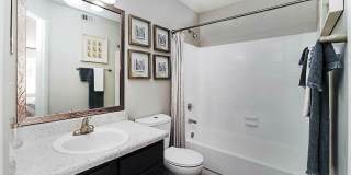 Advenir at the Oaks Gallery 11