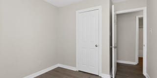 308 Caroline Avenue Gallery 14