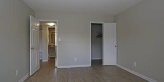 Stone Creek Gallery 33