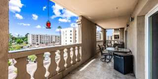 7940 E Camelback Road Gallery 23