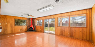 3423 56th Street Gallery 16