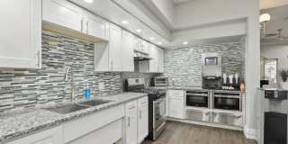 Senior Housing - Valley View by Welltower Living Gallery 8