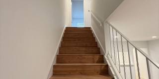 13952 Moorpark St. Gallery 20