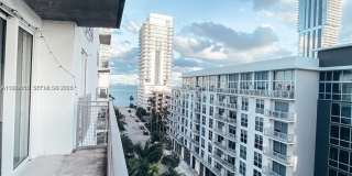 455 NE 25th St Gallery 1