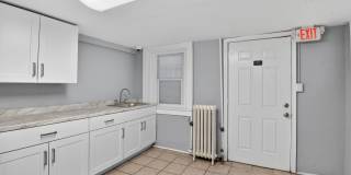 1115 MASSACHUSETTS Avenue NW Gallery 17