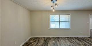 Beautifully Updated Gallery 7