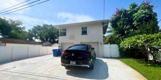 FULLY FURNISHED 2/2 OLD NE BUNGALOW - lease term through March 2027 Gallery 11