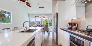 Luxury Furnished Home La Jolla with Ocean Views Gallery 10