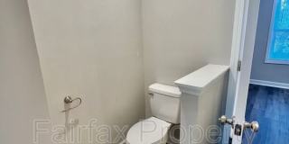 724C Liberty St. Gallery 19