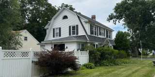 Beautiful 3 Bedroom, Single Family Home in Springfield Beautiful 3 Bedroom, Single Family Home in Springfield Gallery 3