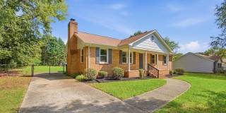 Ranch Home in Steele Creek! Gallery 4