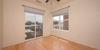 Amazing 3 Bedroom Townhome in Downtown Albuquerque! Gallery 27