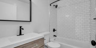 Redwood City: Newly Remodeled 2 Bed 2 Ba w/ In-Unit Washer/Dryer & Private Garage w/ EV Charger Gallery 13