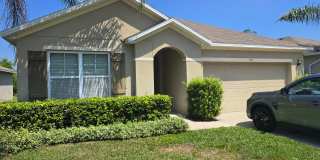 Beautiful 3 bedroom 2 Home in the gated community of Fisherman's Cove Gallery 1