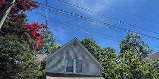 Charming 3-bedroom Rental in the Heart of Middletown/Wesleyan University Gallery 1